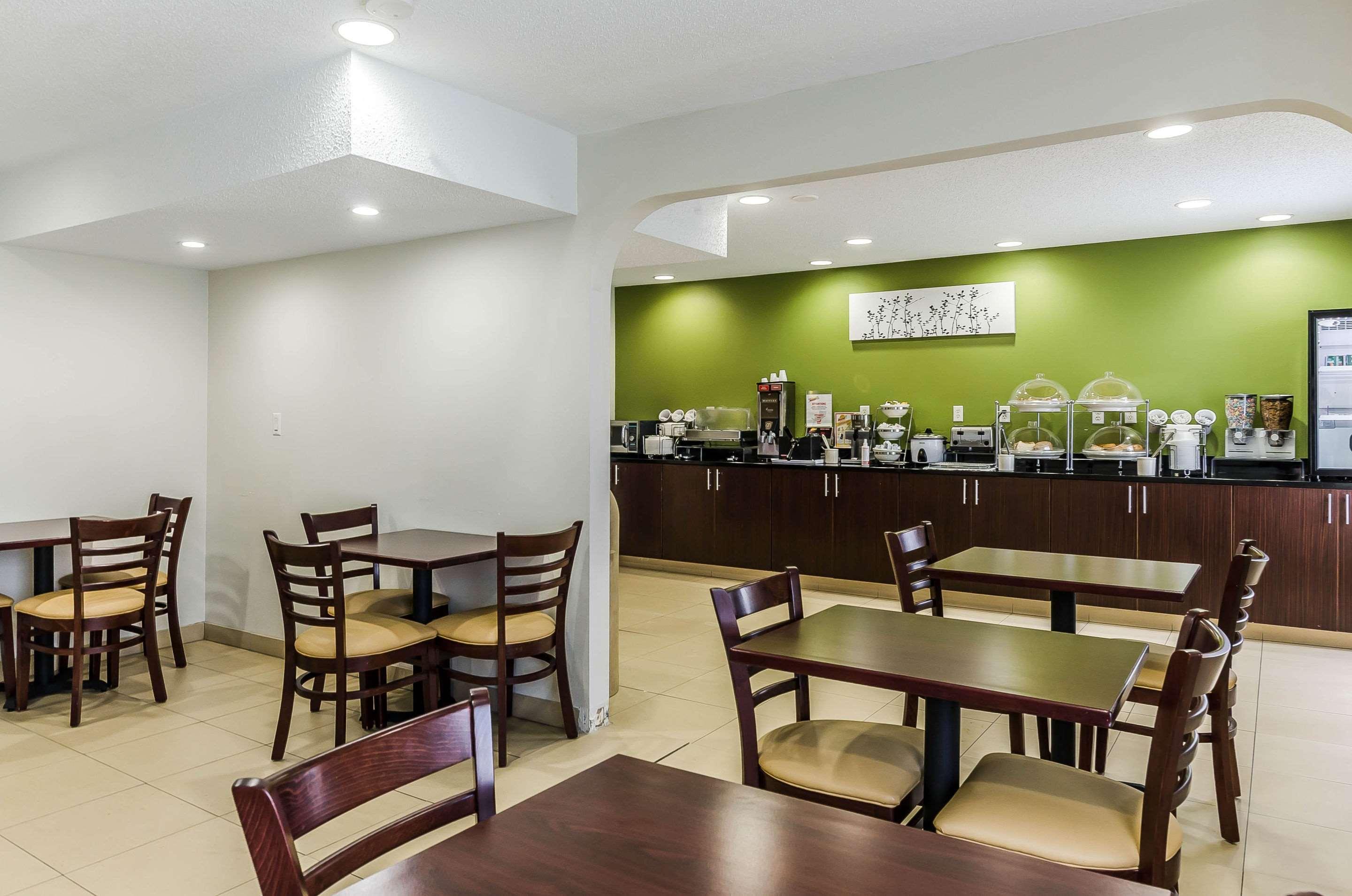 Sleep Inn Tanglewood Roanoke Exterior photo