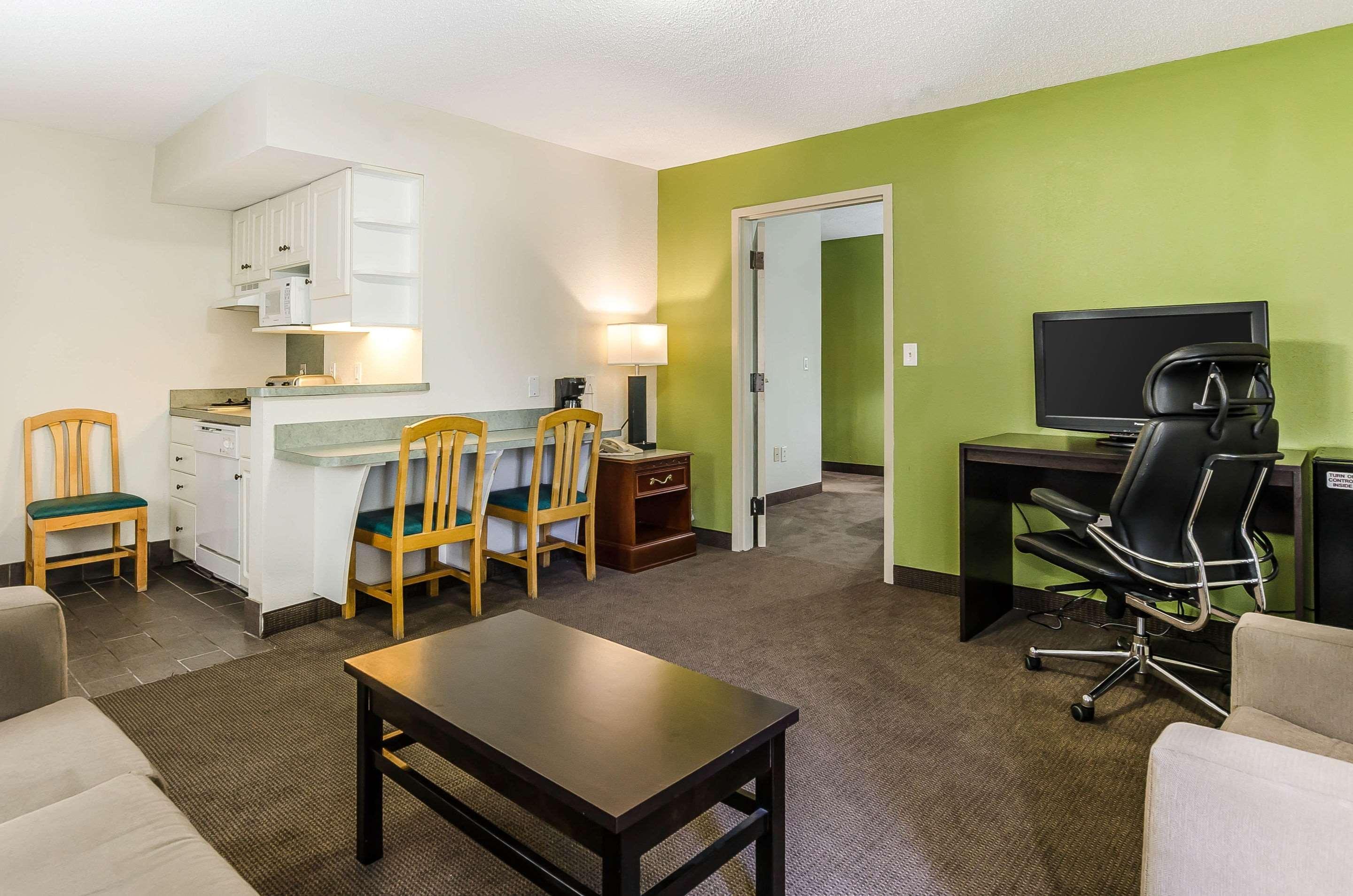 Sleep Inn Tanglewood Roanoke Exterior photo